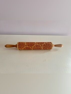Engraved Valek Floral Wood Rolling Pin
